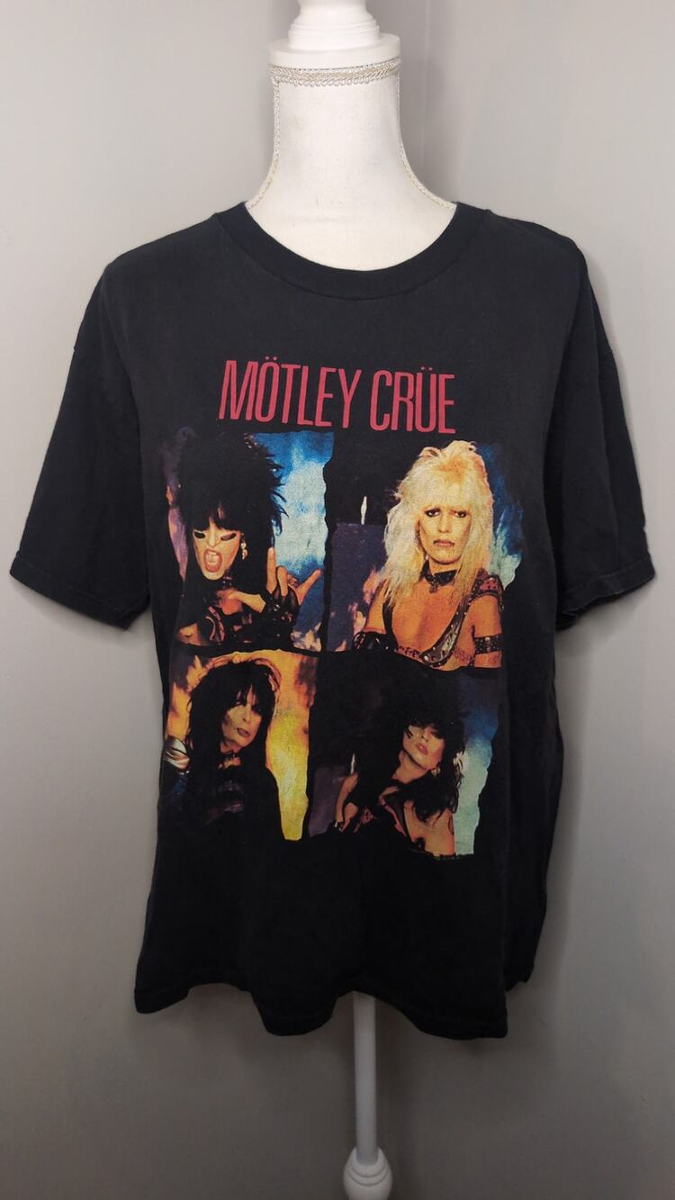 Vintage Y2K Mötley Crüe Winterland Classic Rock Band Tee L